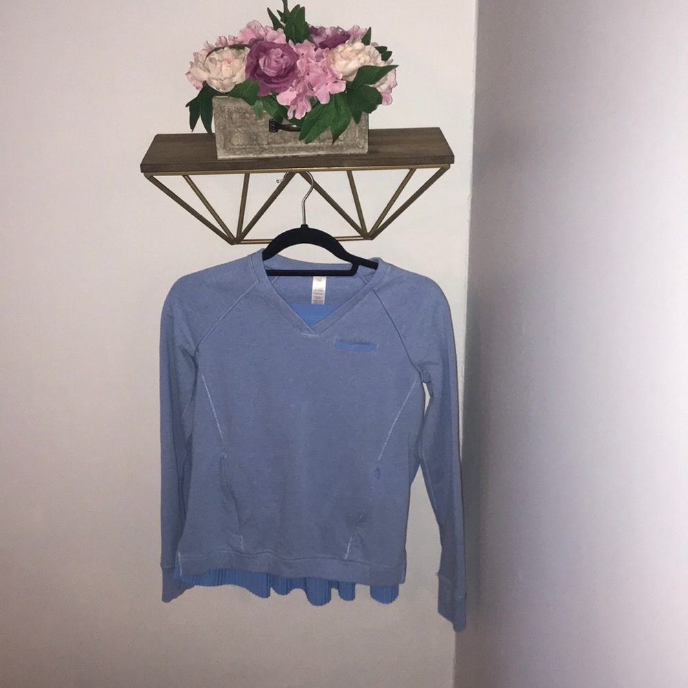 Ivivva pull over sweatshirt